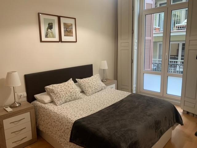 Rosa 2 Bedrooms In City Center Malaga Luaran gambar